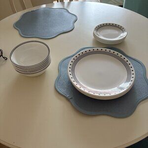 White dish set with navy detaililng